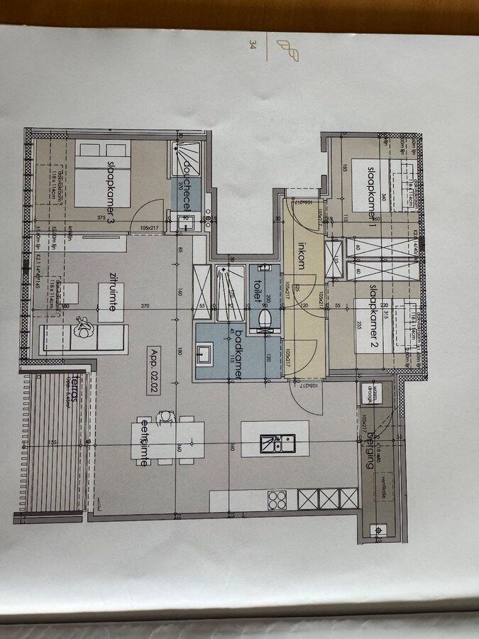 Nieuwbouwappartement met 3 slaapkamers, terras en autostaanplaats in hartje Gits 