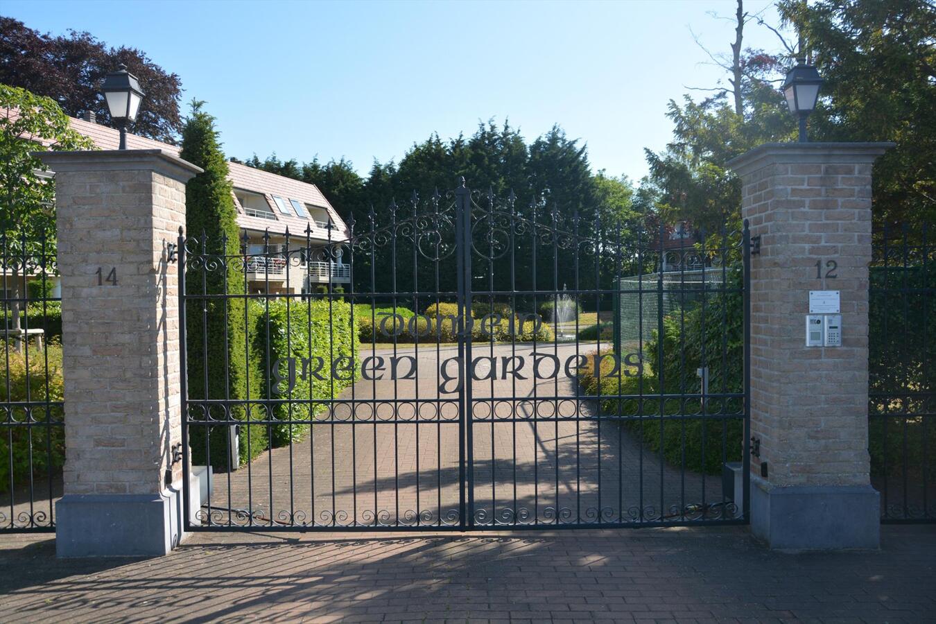 Hoekappartement met 3 slaapkamers in het groen 