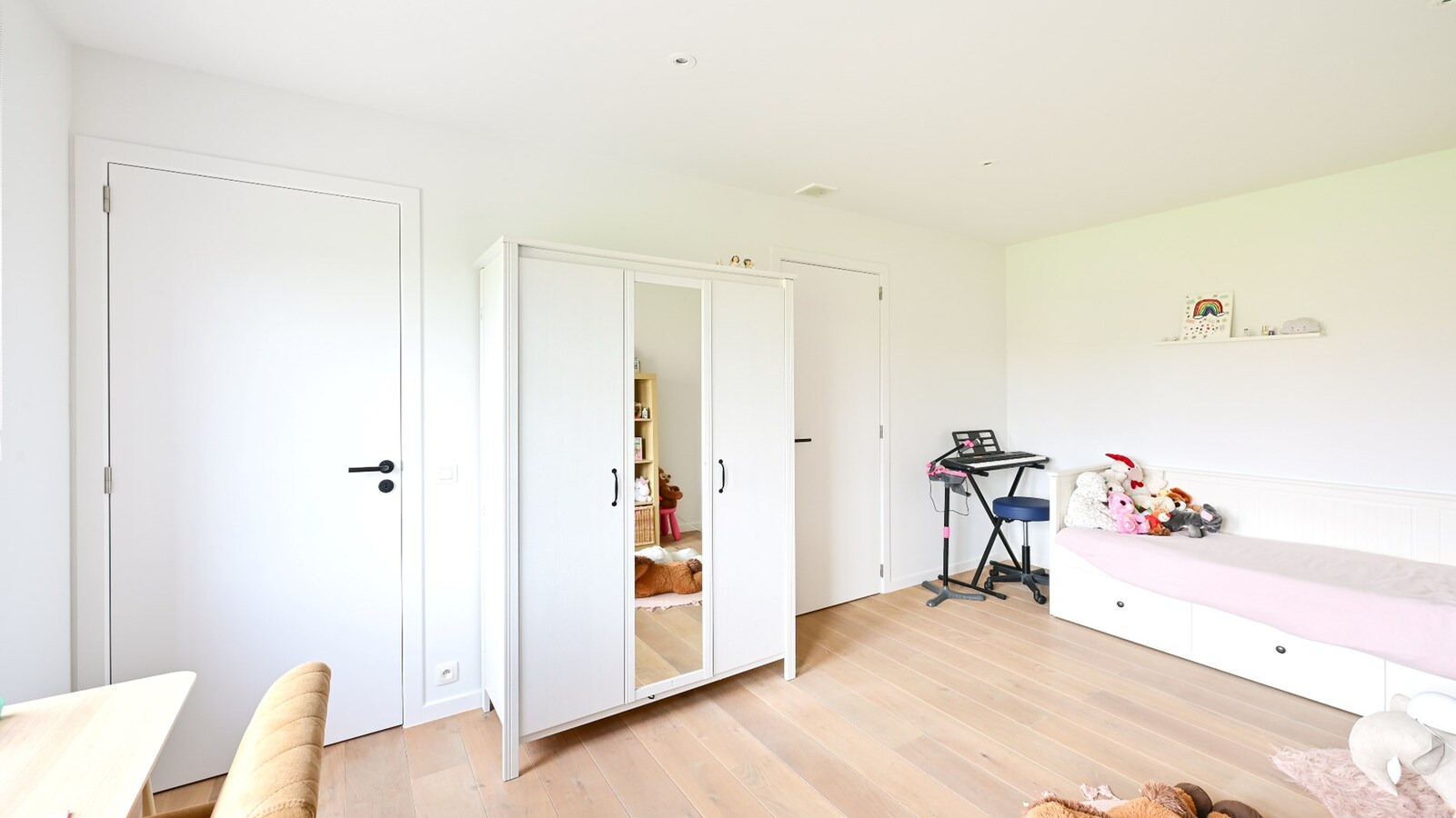 Recent gebouwde en ruime gezinswoning in een kindvriendelijke wijk 