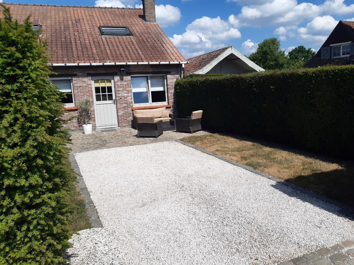 Gezellig en rustig wonen in Semmerzake. 