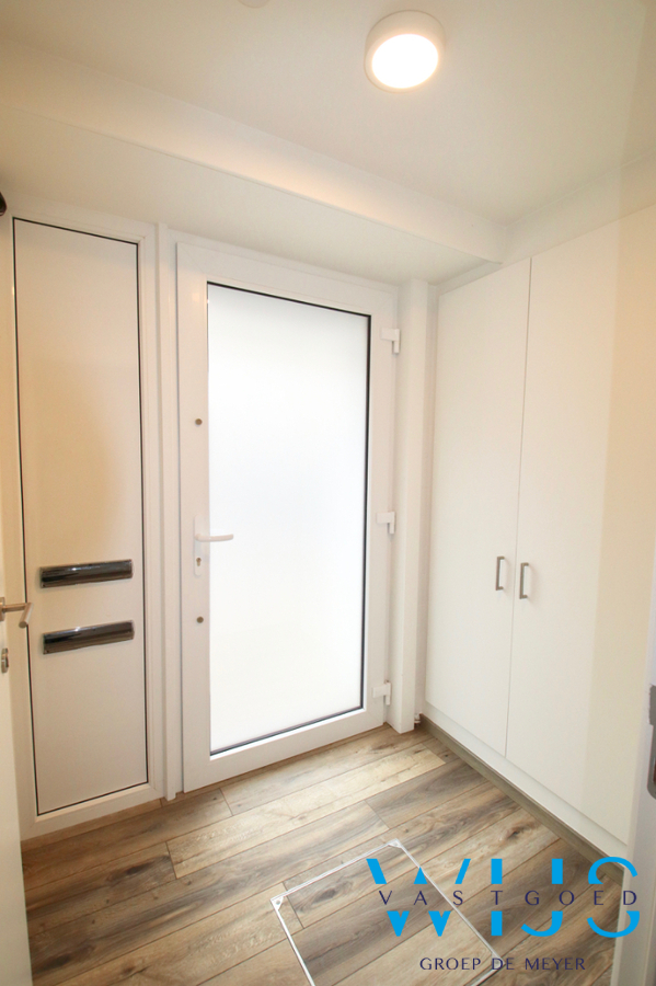 Instapklaar gelijkvloers appartement met 1 slaapkamer &amp; binnenkoer te ASSENEDE! 