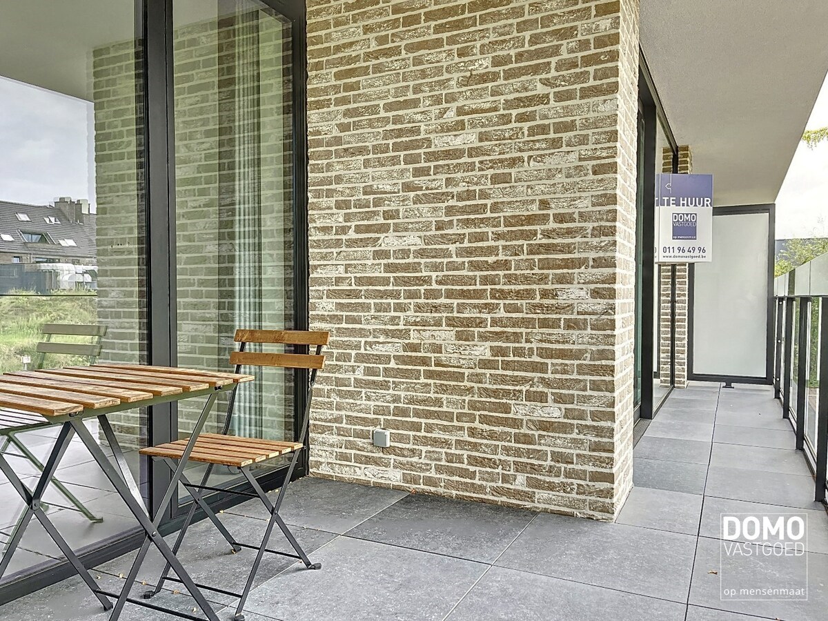 MODERN APPARTEMENT MET TERRAS, LIFT EN 2 SLAAPKAMERS IN DIEPENBEEK 
