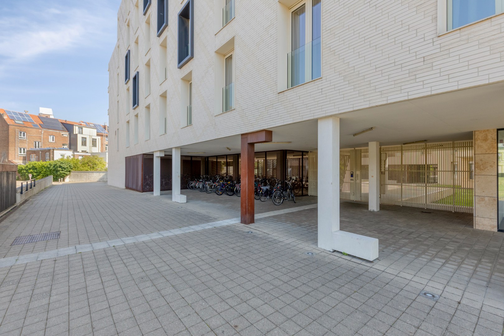 Bemeubelde studio 37m² met gemeenschappelijke ruimtes en fietsenstalling in centrum Leuven - EPC 121,49KWH/m² 