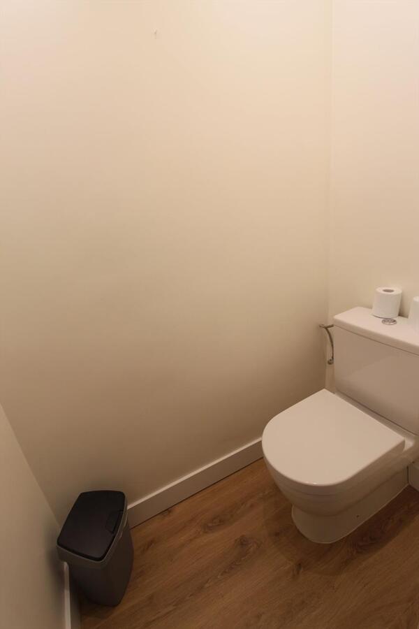 VERKOCHT IN UW BUURT ! 