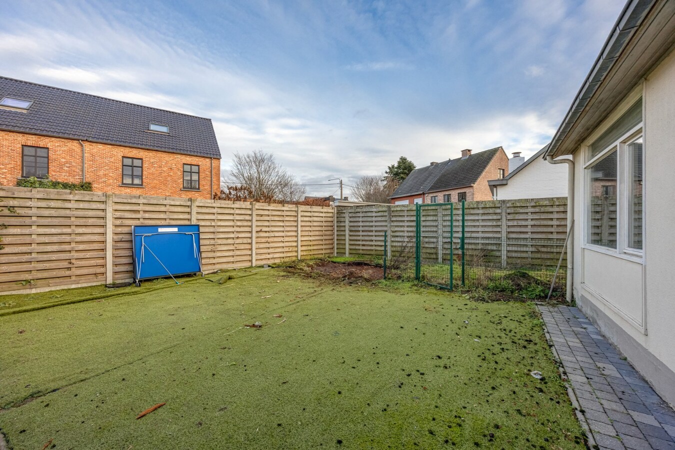 Op te frissen open bebouwing in het centrum van Sint-Antonius 