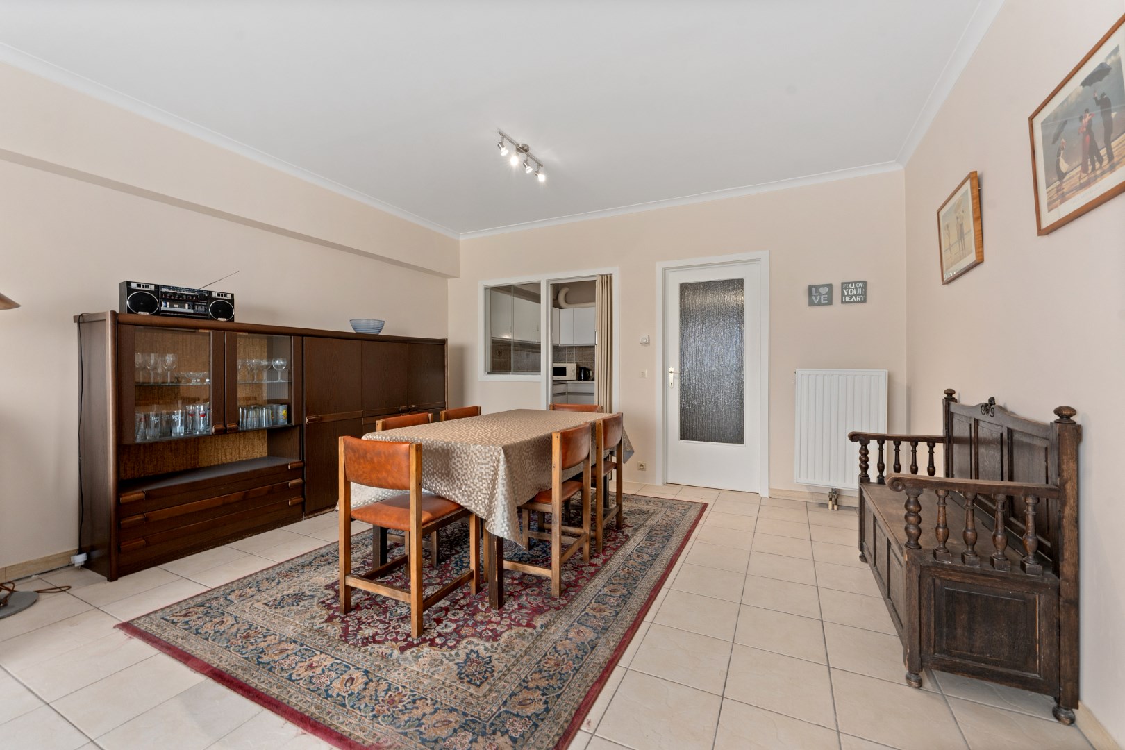 Appartement spacieux avec 3 chambres sur le Zeedijk 