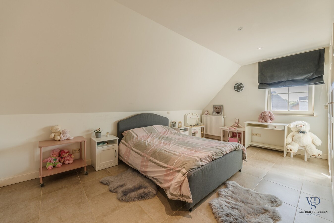 Hedendaagse villa in landelijke stijl 