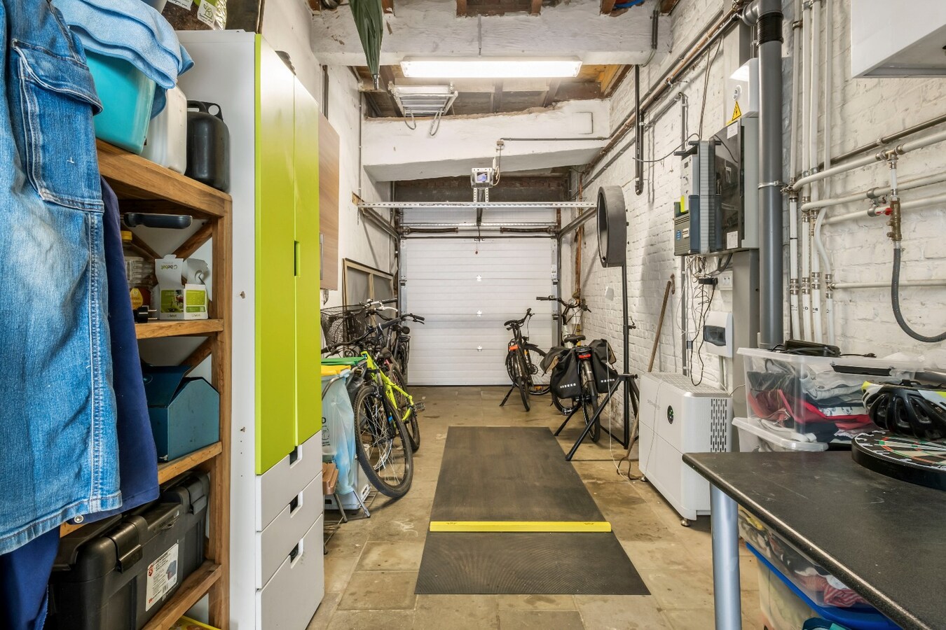 Fantastische instapklare woning met grote tuin te Heule ! 