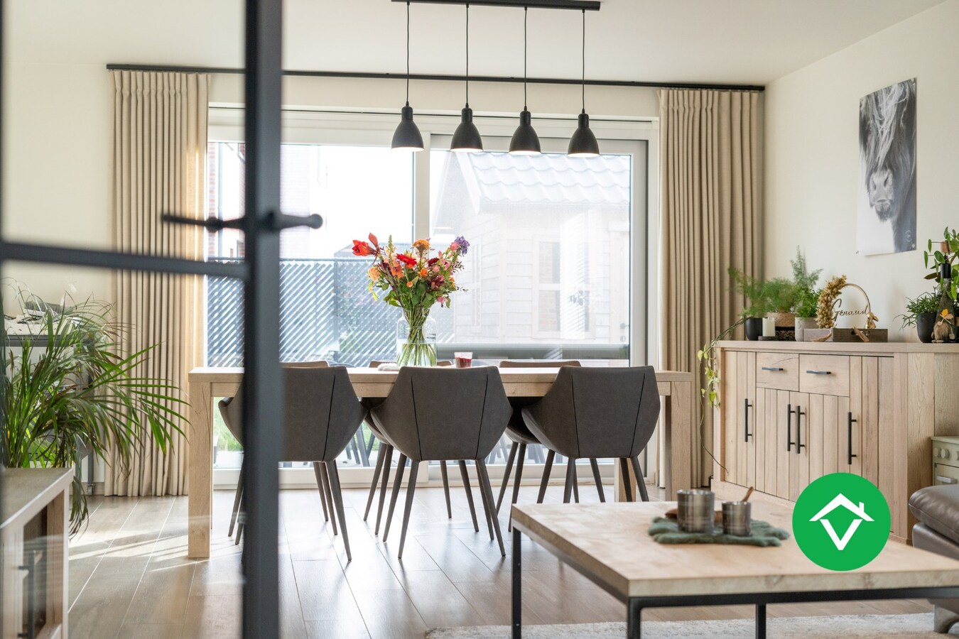 Kwalitatief afgewerkte nieuwbouwwoning met 3 slaapkamers, tuin en garage 