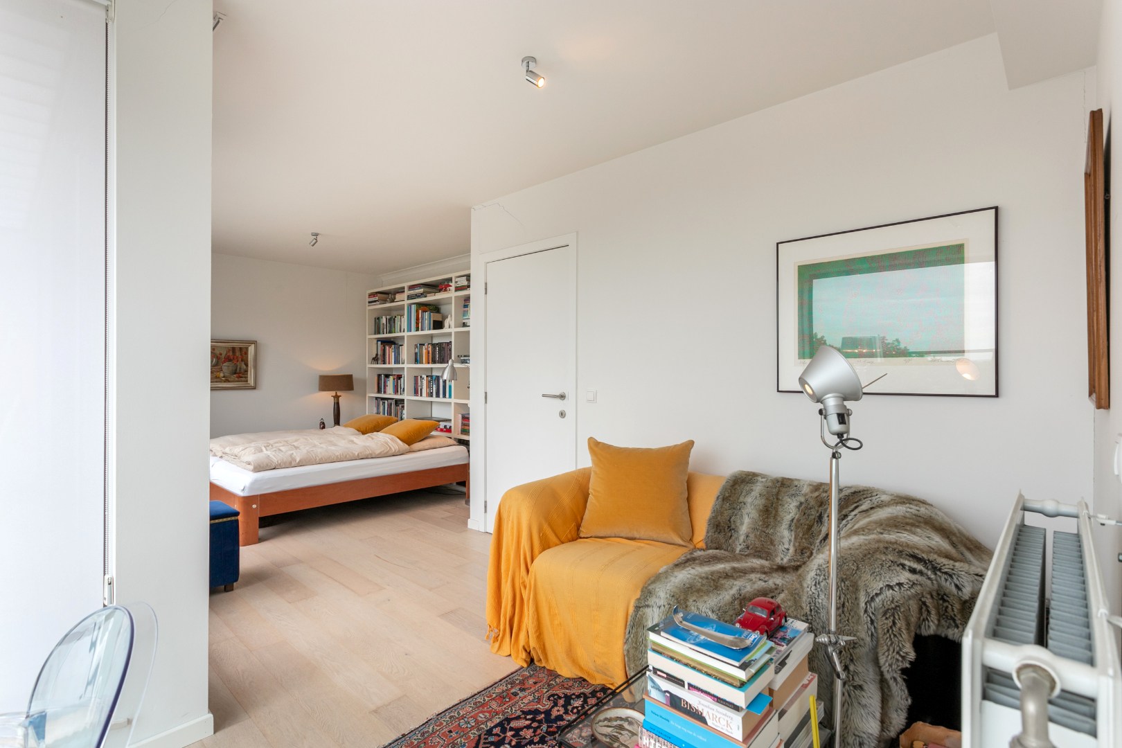 Instapklaar duplex app. met garageboxen te Beersel 