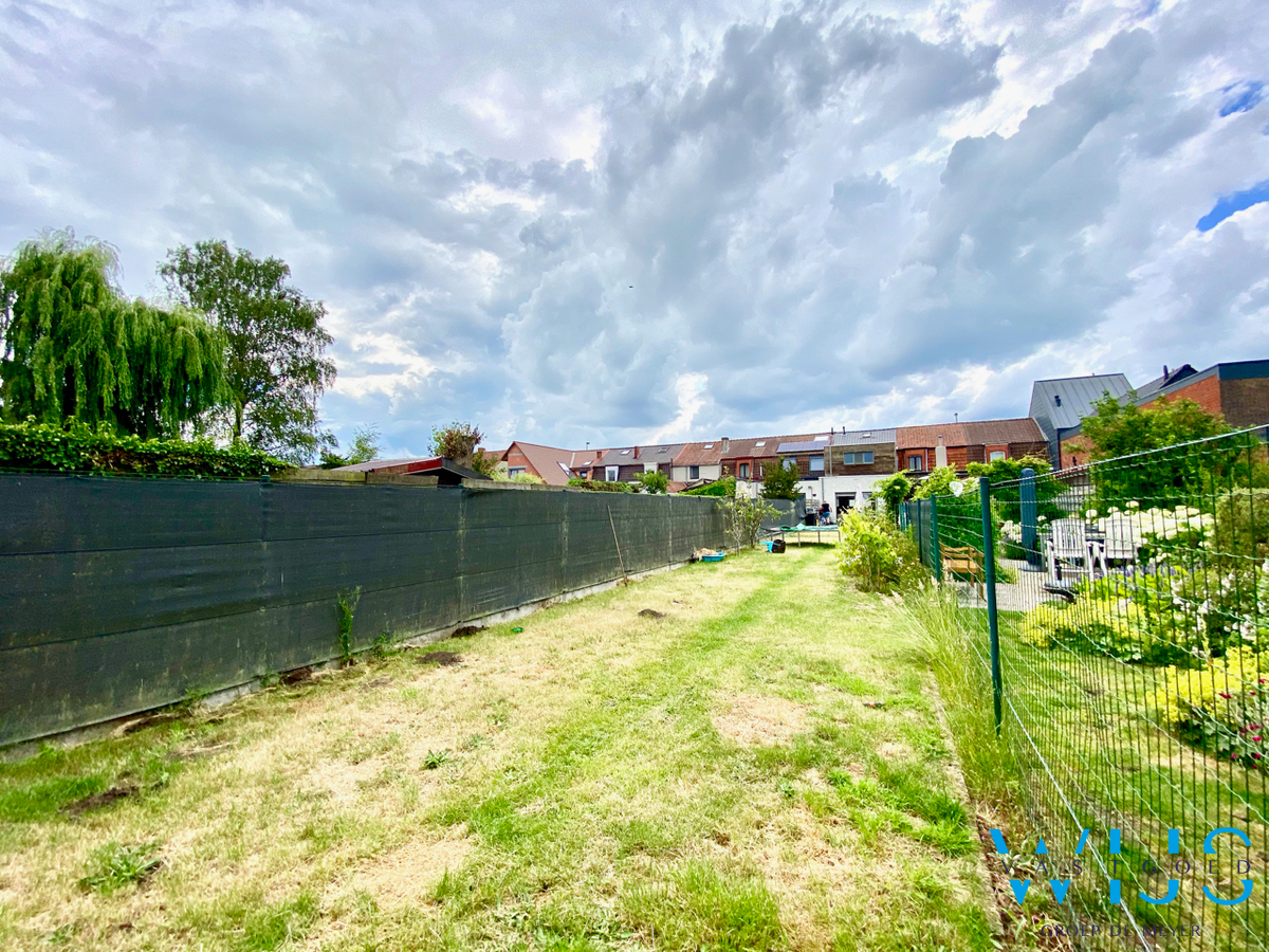 Gezellig woonhuis te centrum SLEIDINGE ! 