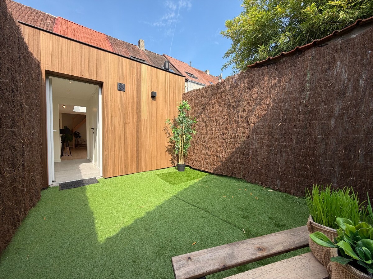 TOPPER : Trendy woning met EPC B nabij Doorniksewijk te  Kortrijk ! *** NONO INSPIRED *** 