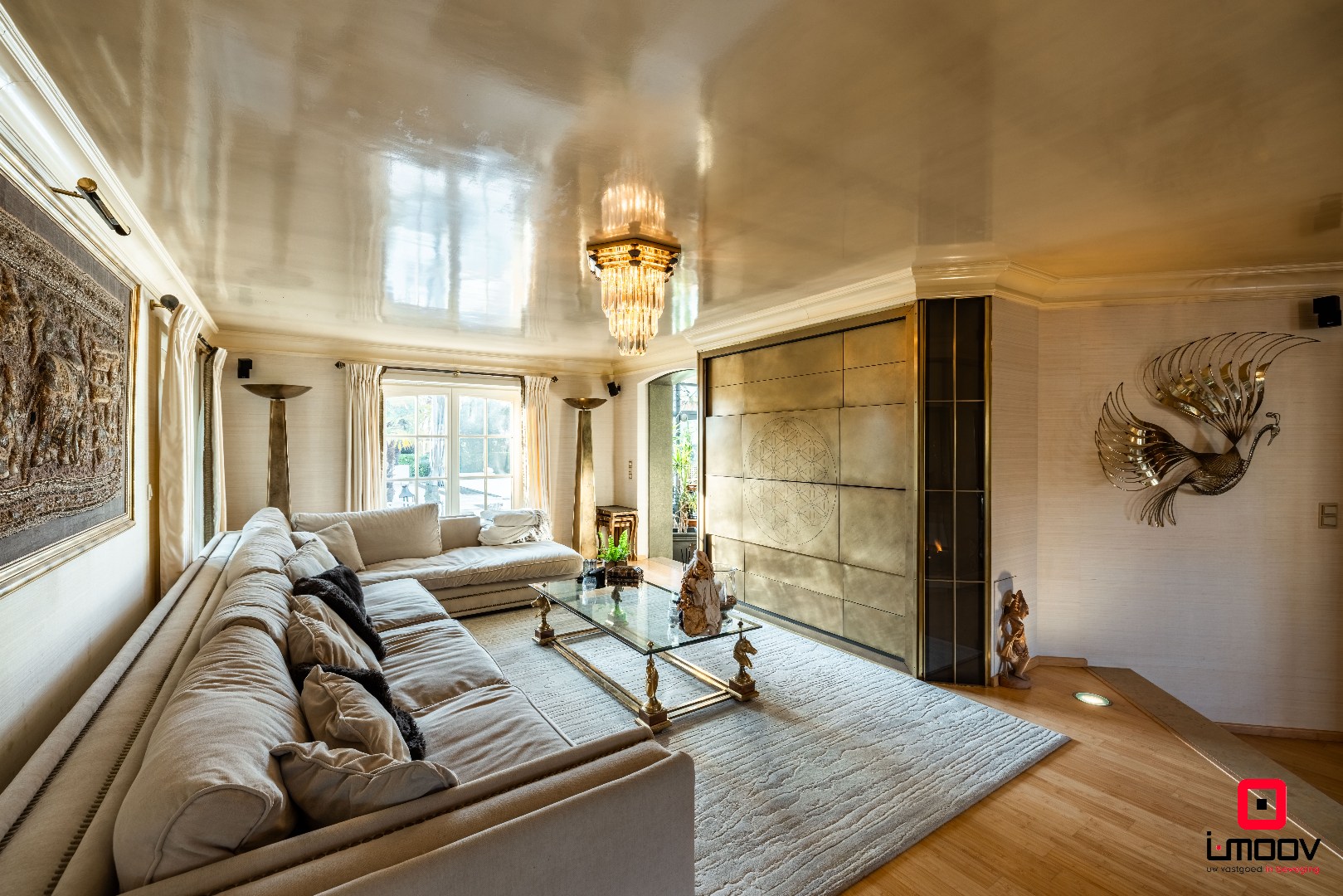 Exclusieve villa met infinity pool en resortgevoel op topligging in Mariakerke 