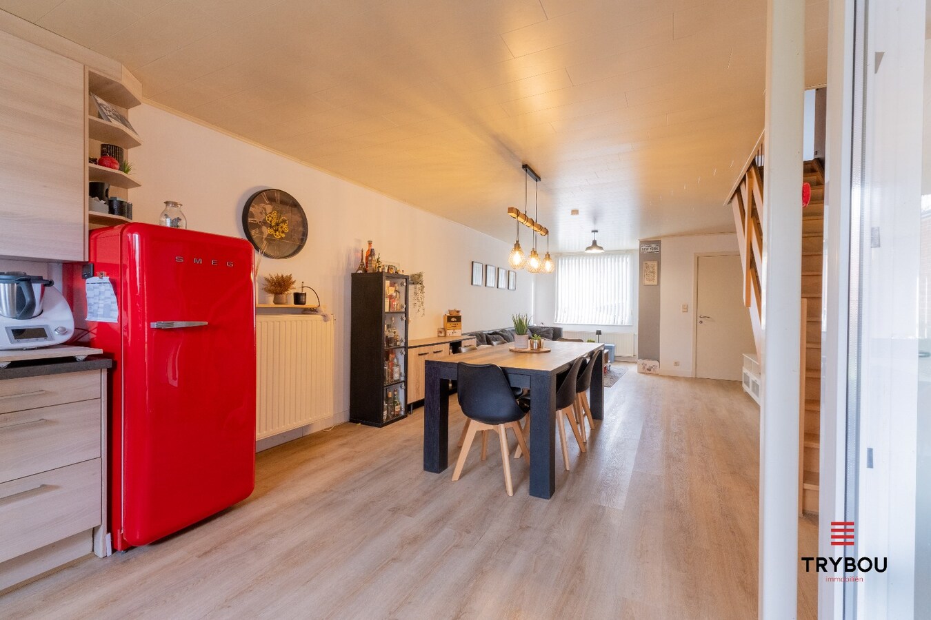 Instapklare woning met 3 slaapkamers, garage en tuin 