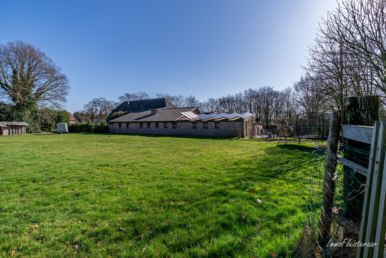 Charmante woning met weide op ca. 2,5 ha te Hechtel-Eksel 