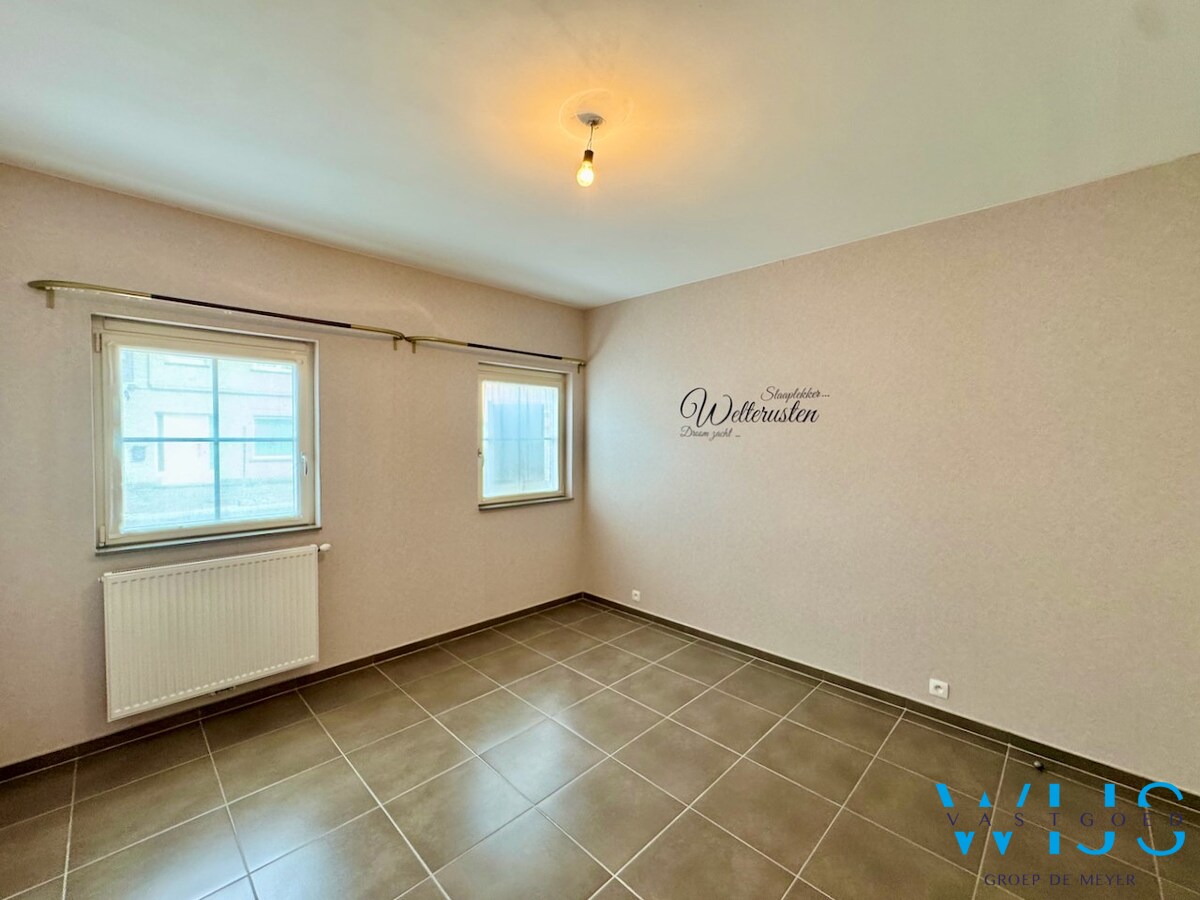 Gelijkvloersappartement met staanplaats te Ertvelde ! 