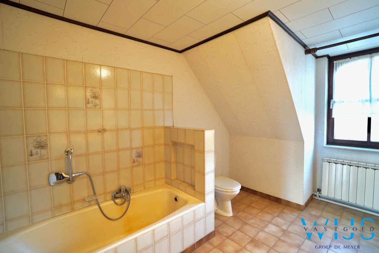 Uniek woonhuis in Oosteeklo ! 