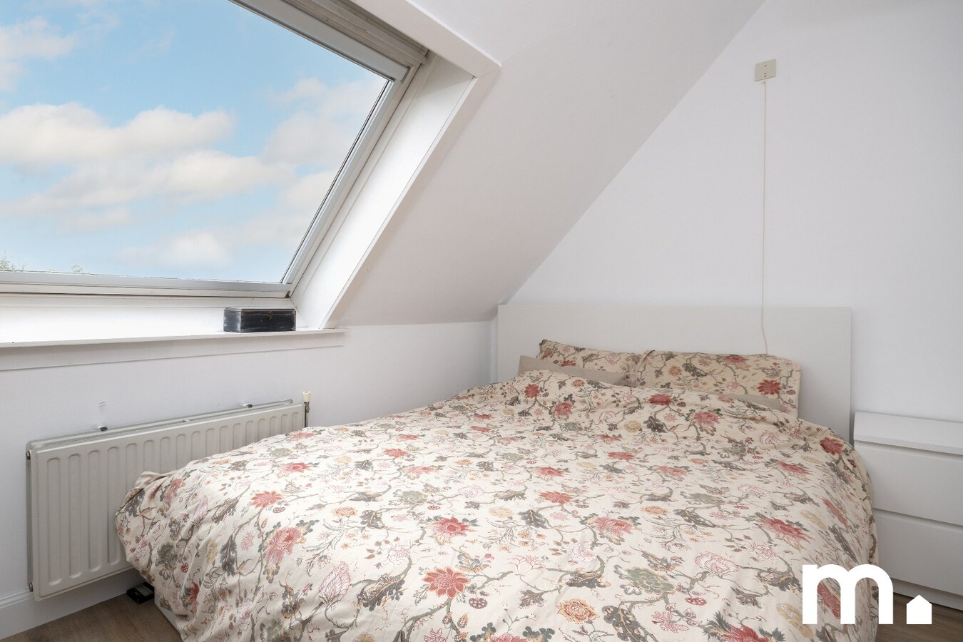 Lichtrijk appartement met 2 slaapkamers te koop in Harelbeke. EPC B 