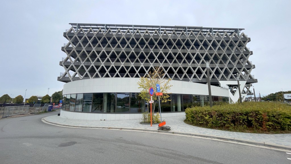 Handelspand te huur aan het Keerdok in Mechelen