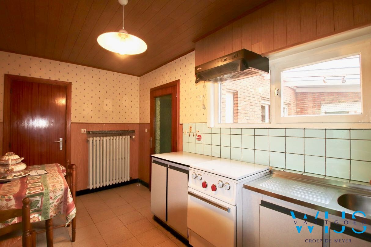 Te renoveren HOB op gegeerde locatie te ERTVELDE ! 