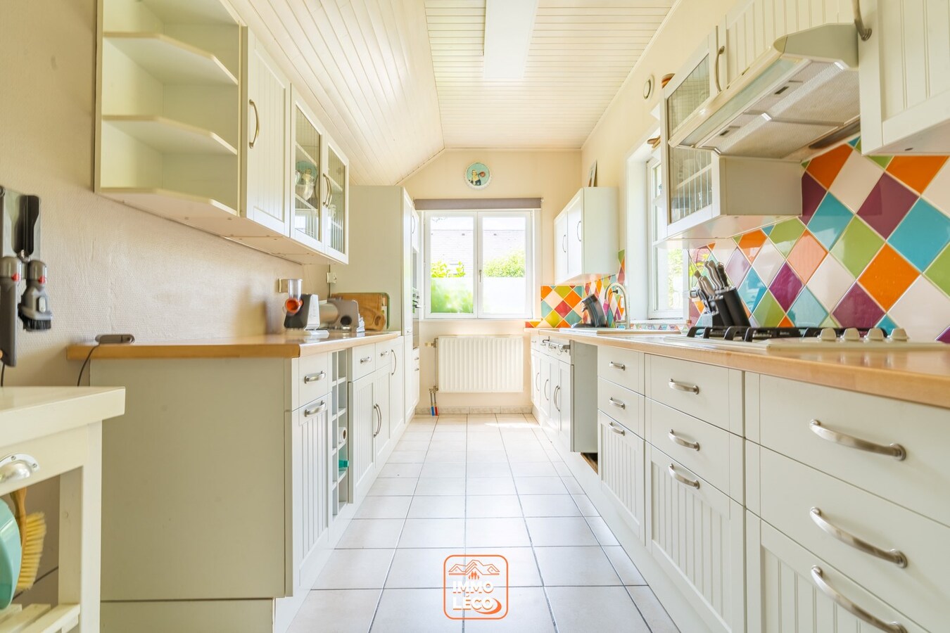 Maison style fermette 4 façades érigée sur une parcelle de 955m², en plein cœur du Bois Fichaux ! RARE à la VENTE 