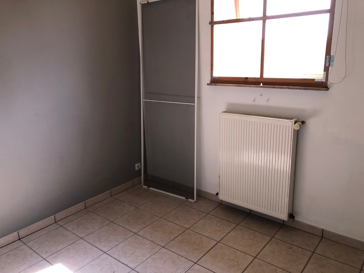 Tijdloos 2 slaapkamer appartement te centrum Asper (GEEN VASTE KOSTEN!) 