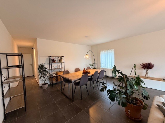 Recent appartement landelijk gelegen op de 1ste en 2de verdieping te Dilsen-Stokkem! 