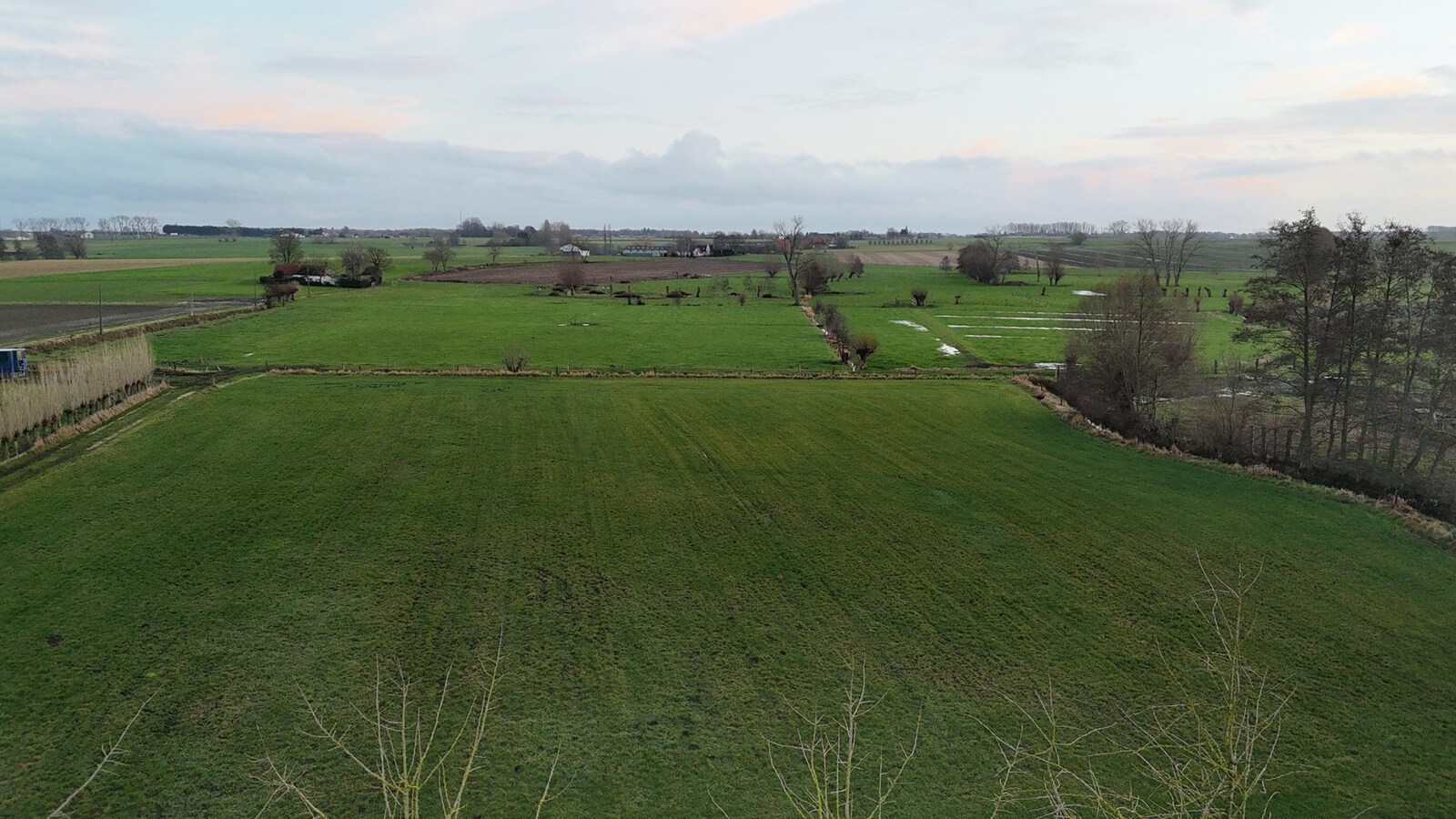 Alleenstaande woning met 4 slaapkamers te Ichtegem 