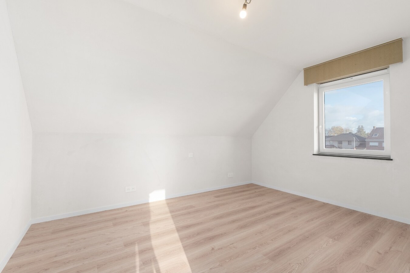 Moderne nieuwbouwwoning met uitzonderlijk wooncomfort te Koekelare (De Mokker) 