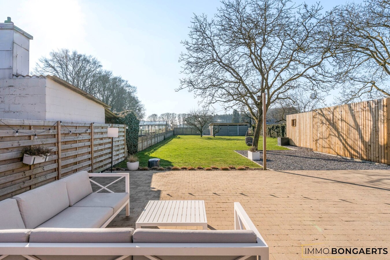 Volledig gerenoveerde woning met 4 slaapkamers 