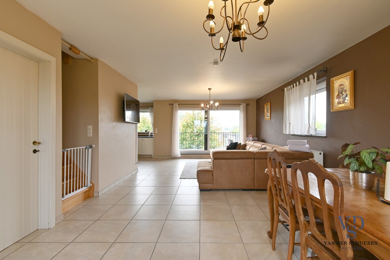 Comfortabel wonen in dit ruime duplex appartement 