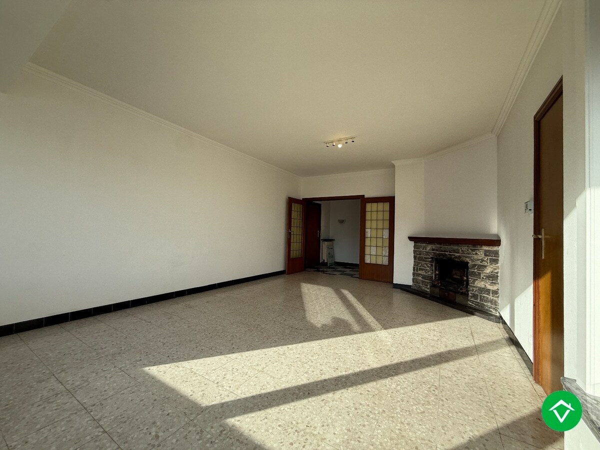 Appartement met 2 slaapkamers te Roeselare 