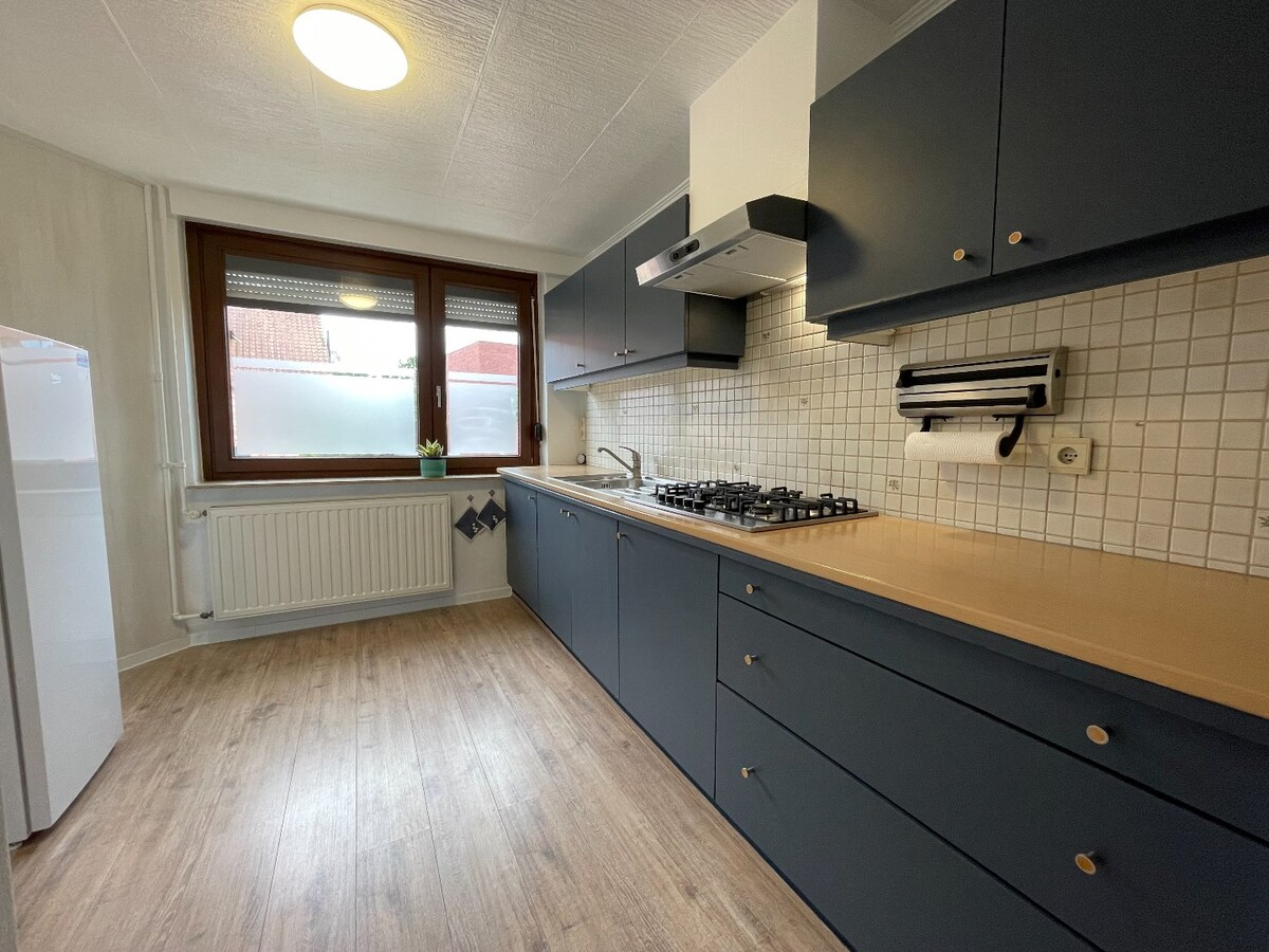 Ruime open bebouwing met tuin, terras, garage - 3 slaapkamers - Kuringen 