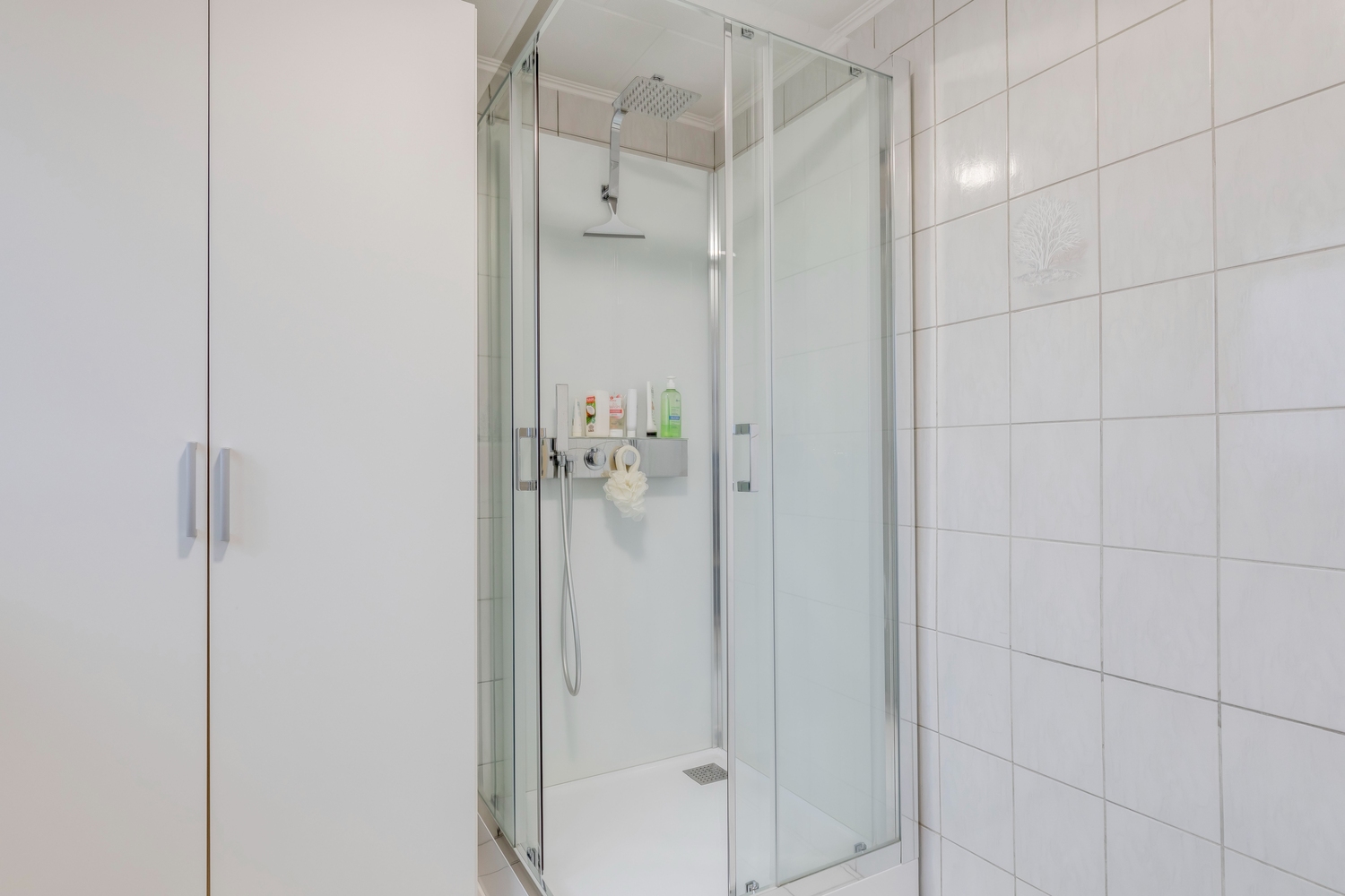 Instapklare woning (bel-étage) met 3 slpks ,centrum Burst 