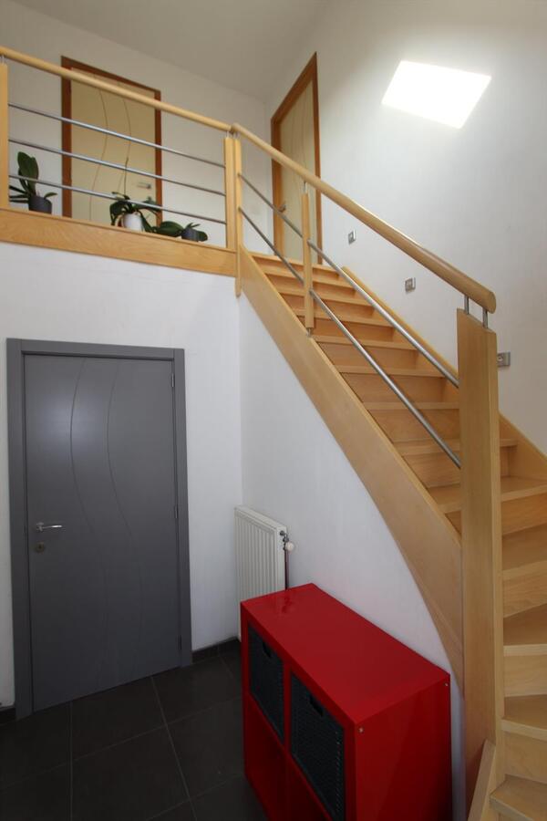 Alleenstaande woning met 5 slaapkamers te Koekelare 