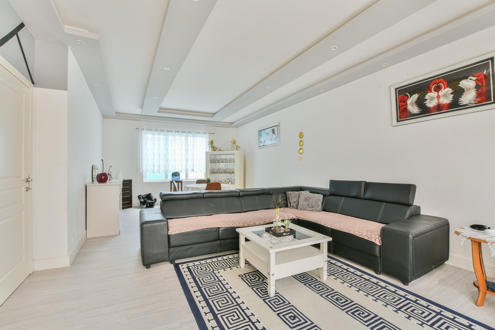 Ruime woning met 5 slaapkamers 