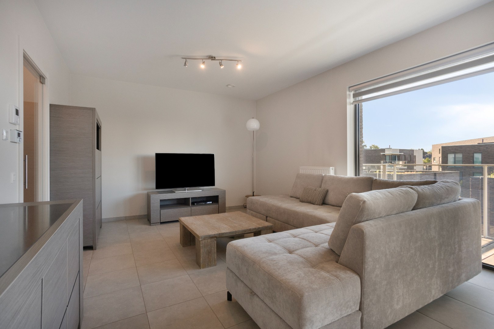 Recent app (76m²!) met 1 slpk, ruim terras en kelder 