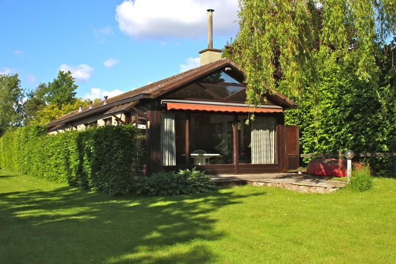 Villa + guesthouse aan de Leie 