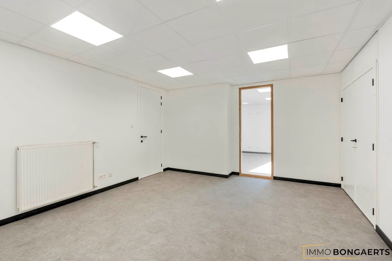 Kantoorruimte in Meeuwen 