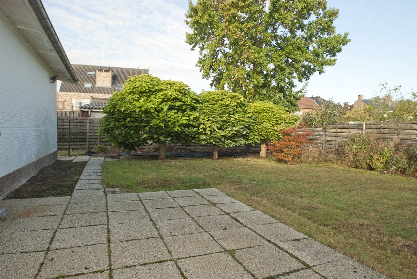 Gelijkvloers woning met tuin -  3 slpks 