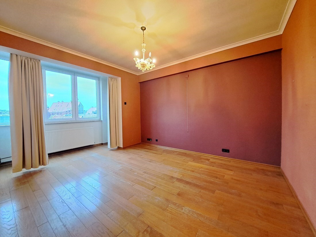 Ruim appartement met 3 slaapkamers te Hasselt centrum 