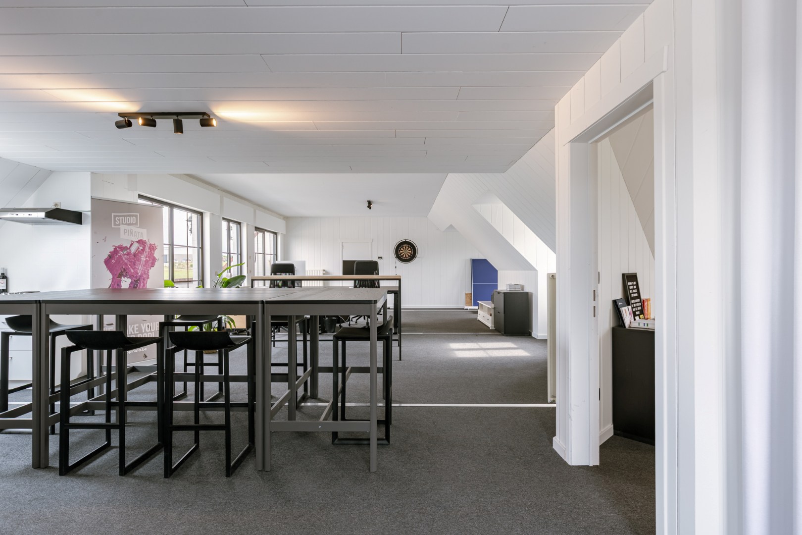 Vlot te bereiken kantoorgebouw 