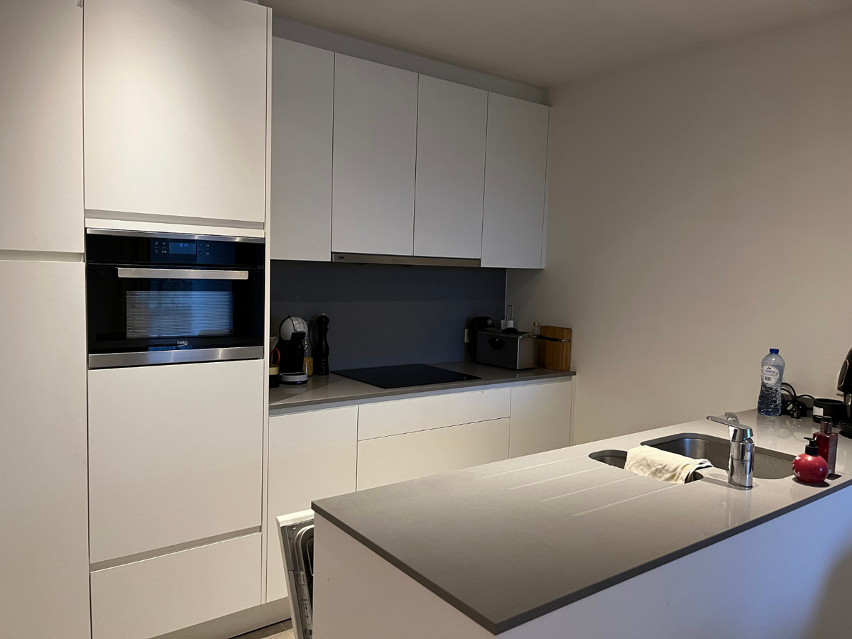 Ruim appartement vlakbij Aspers centrum. GEEN VASTE KOSTEN !! 