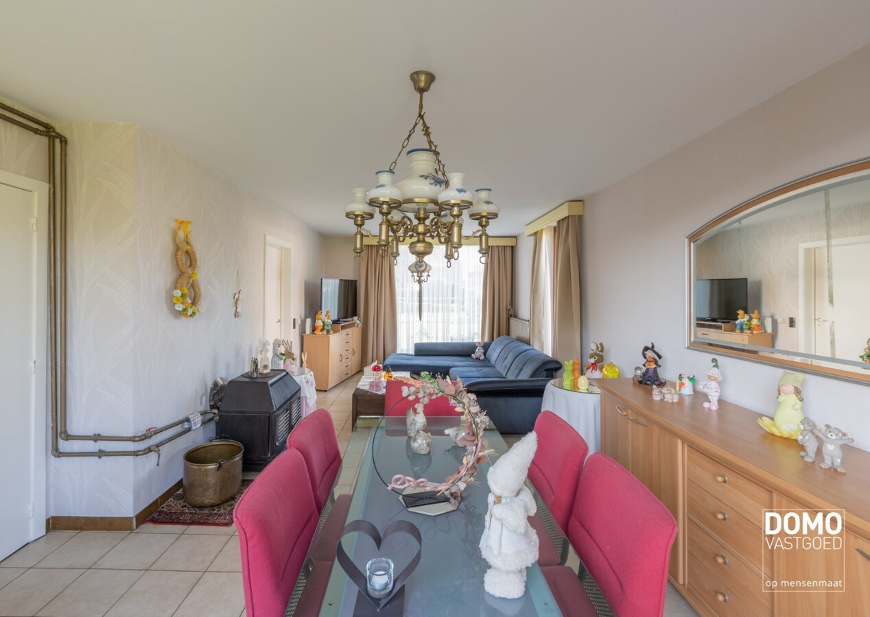 RUSTIG GELEGEN HALFOPEN BEBOUWING MET 4 SLAAPKAMERS EN EXTRA STUDIO OP EEN PERCEEL VAN 11A 45CA TE DIEPENBEEK 