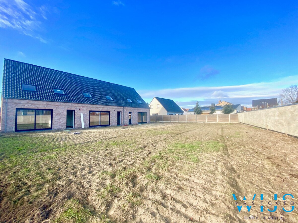 Nieuwbouw met 3 slaapkamers te centum ERTVELDE ! 