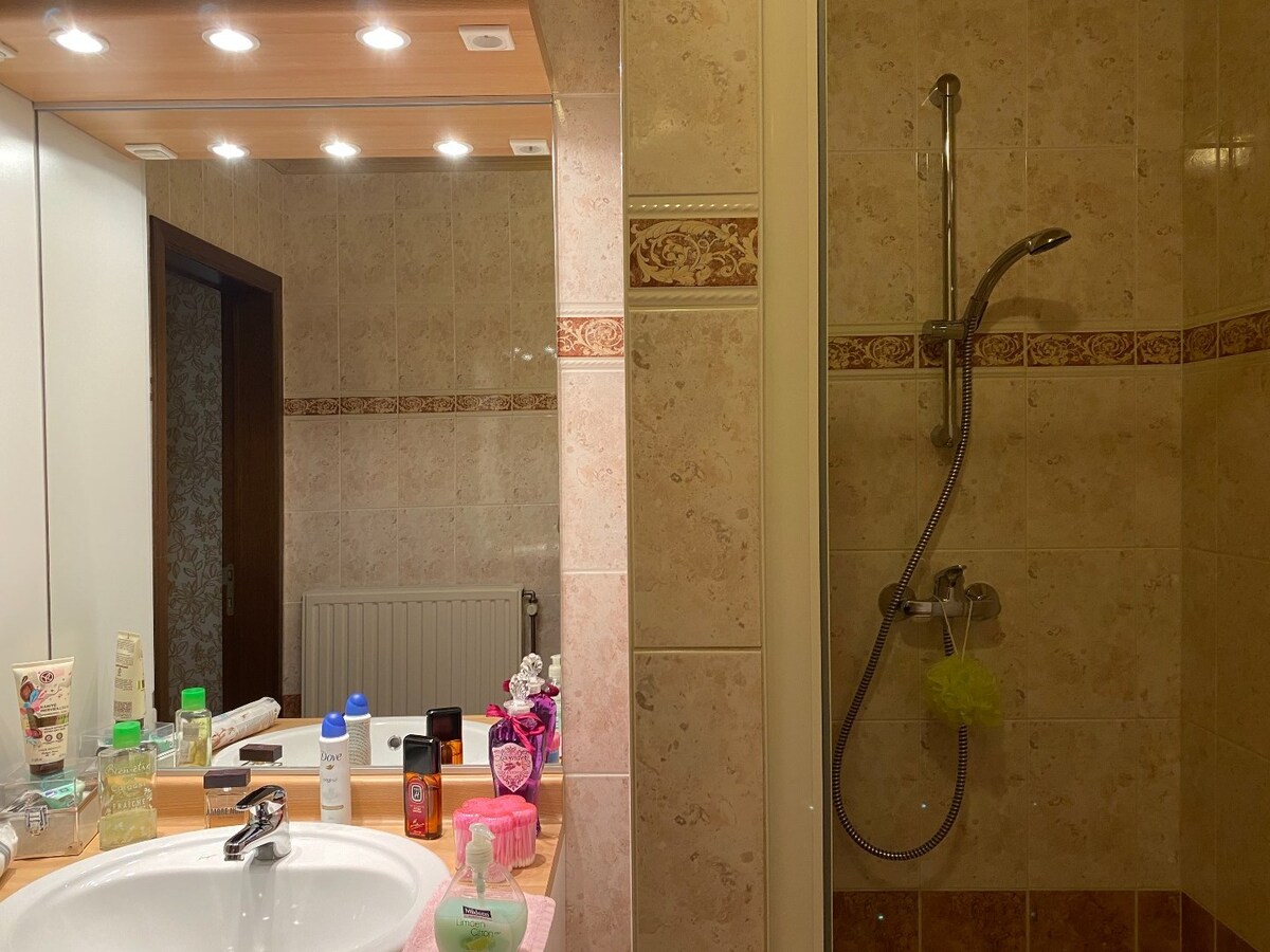 Rustig gelegen, alleenstaande woning te Houthulst 