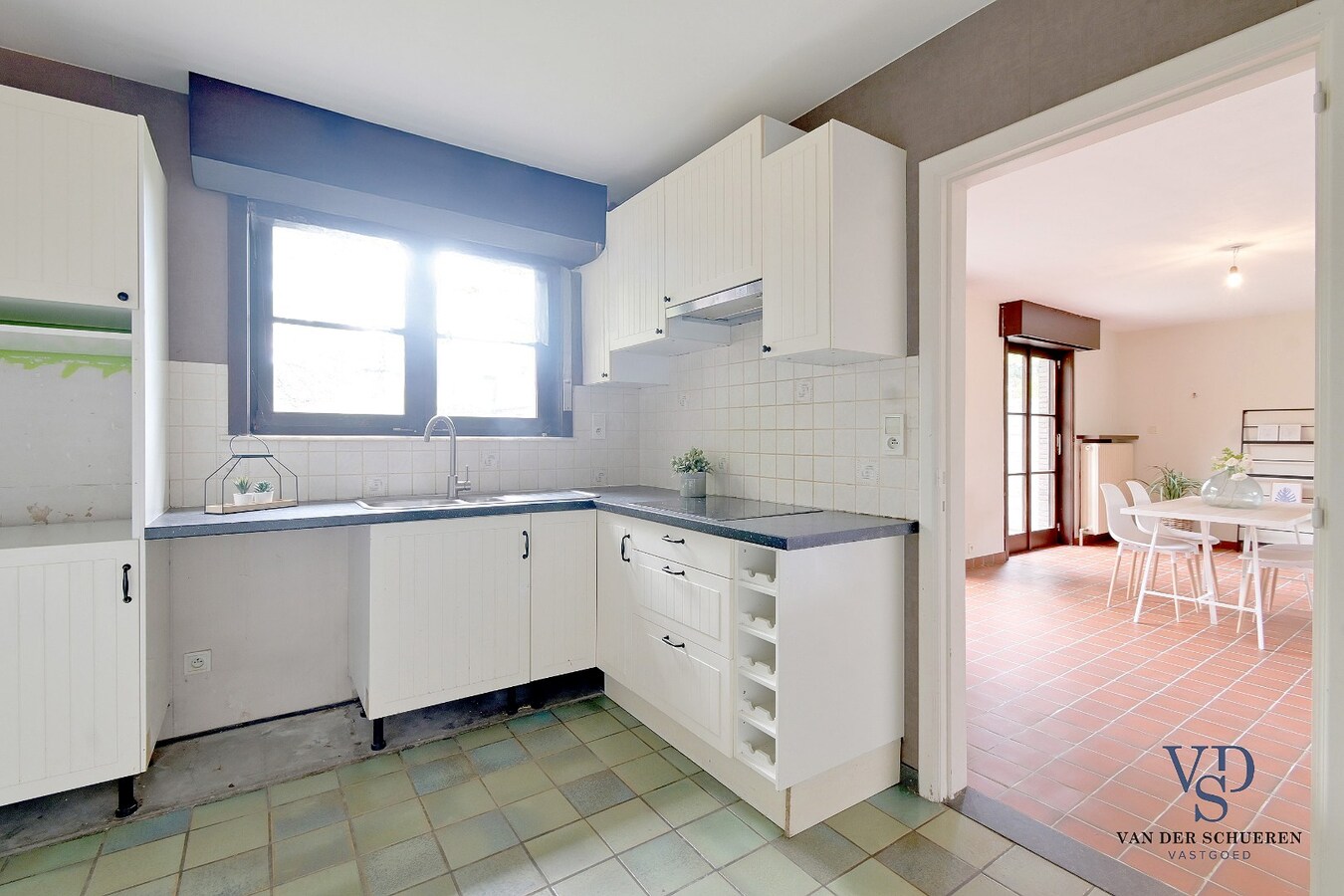 Degelijk, ruime villa. 