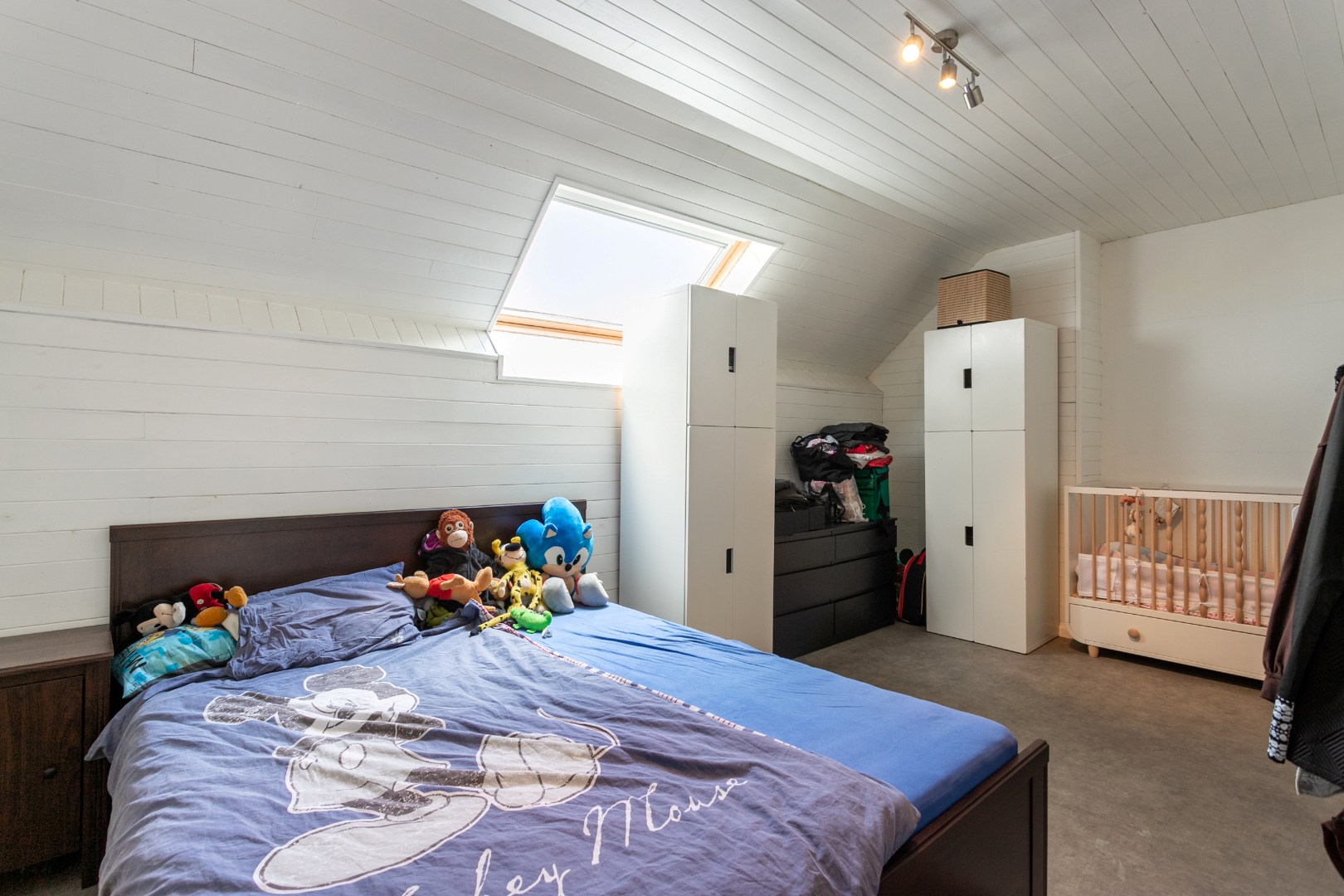 Opbrengsteigendom te koop met 3 app (+-90m²) 