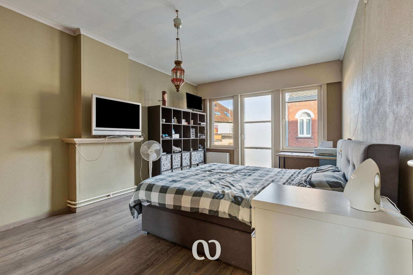 Zeer grote en instapklare woning in het centrum van Eine 