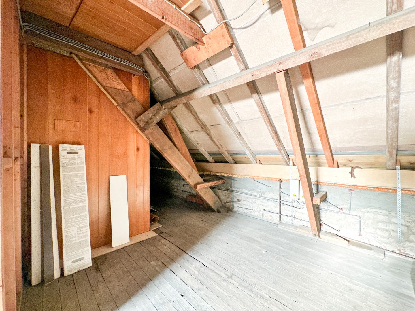 Handelpand met winkel, atelier en woonst, commerciële ligging, Torhout 